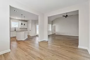 1927 June Lk Ln, Iowa Colony, TX 77583 - Photo 3