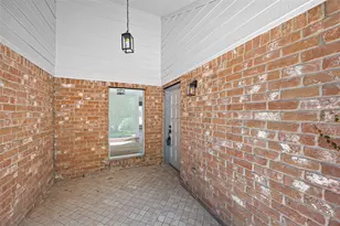 12210 Waldemar Dr, Houston, TX 77077 - Photo 3