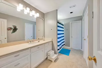 3806 Canyon Bluff Court, Houston, TX 77059 - Photo 49