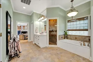 3806 Canyon Bluff Ct, Houston, TX 77059 - Photo 39