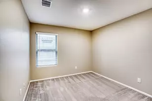9214 Burnet Flds Dr, Baytown, TX 77521 - Photo 13