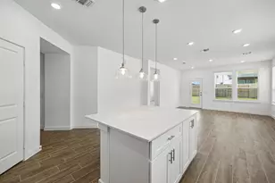 318 Ruby Frd Dr, Cove, TX 77523 - Photo 9