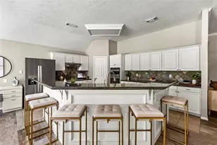 170 April Cove, Conroe, TX 77356 - Photo 15