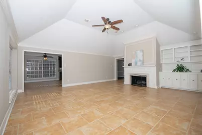 15510 Park Estates Lane, Houston, TX 77062 - Photo 11
