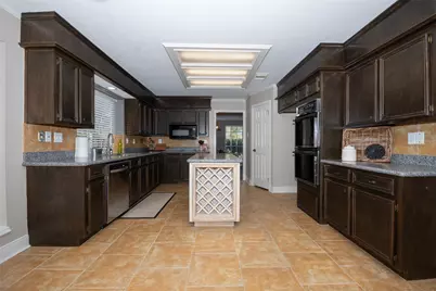 15510 Park Estates Lane, Houston, TX 77062 - Photo 5