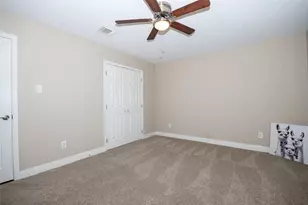 15510 Park Estates Ln, Houston, TX 77062 - Photo 21