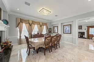 15111 Black Falls Ln, Sugar Land, TX 77498 - Photo 11