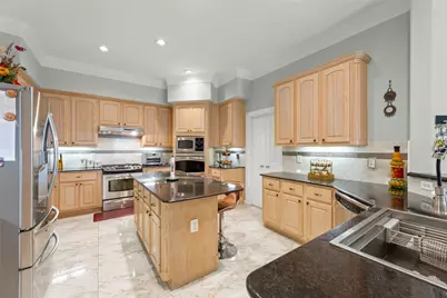 15111 Black Falls Lane, Sugar Land, TX 77498 - Photo 13