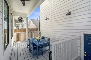 726 E 28th St, Houston, TX 77009 - Photo 31