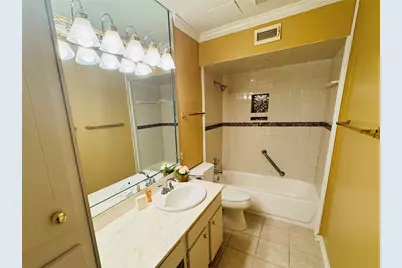 357 N Post Oak Lane #102, Houston, TX 77024 - Photo 15