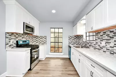 6411 Hollow Oaks Drive, Houston, TX 77050 - Photo 11