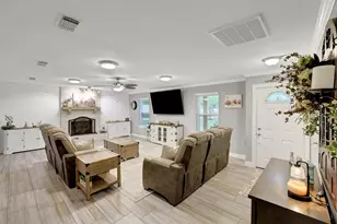 31637 Bohlssen Rd, New Caney, TX 77357 - Photo 5