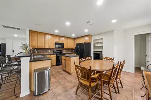 2719 Chatford Hollow Ln, Houston, TX 77014 - Photo 3