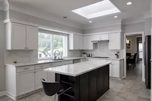 4103 Pebble Beach Dr, League City, TX 77573 - Photo 9