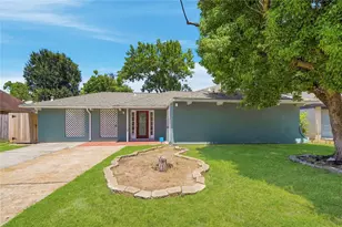 5111 Debeney Dr, Houston, TX 77039 - Photo 3