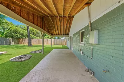 5111 Debeney Drive, Houston, TX 77039 - Photo 13