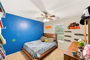 217 Fox Springs Ct, Dickinson, TX 77539 - Photo 19