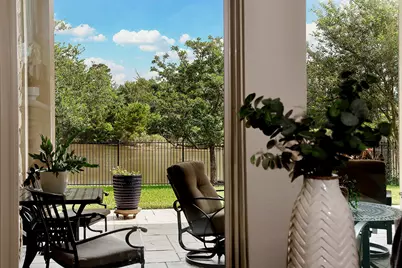 70 Lake Voyageur Drive, The Woodlands, TX 77389 - Photo 19