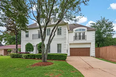 10932 Lasso Lane, Houston, TX 77079 - Photo 3