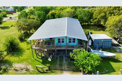 611 and 615 Broadway, Dickinson, TX 77539 - Photo 1