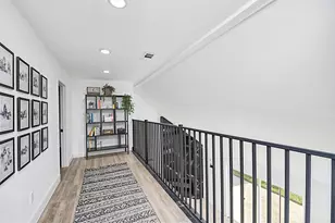 6035 Cartagena St, Houston, TX 77035 - Photo 25