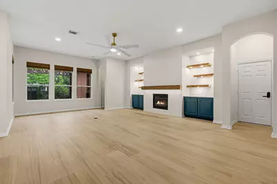 7 Lovenote Court, The Woodlands, TX 77382 - Photo 11