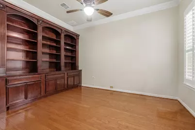 7 Lovenote Court, The Woodlands, TX 77382 - Photo 9