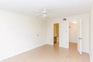 9797 Leawood Blvd, Houston, TX 77099 - Photo 13
