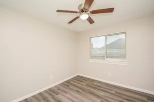 12202 Duane Ct, Houston, TX 77047 - Photo 15