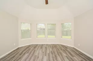 12202 Duane Ct, Houston, TX 77047 - Photo 11