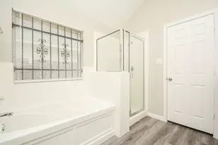 12202 Duane Ct, Houston, TX 77047 - Photo 13