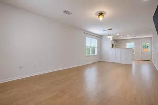 12922 Regal Oaks Bend Ln, Houston, TX 77047 - Photo 3