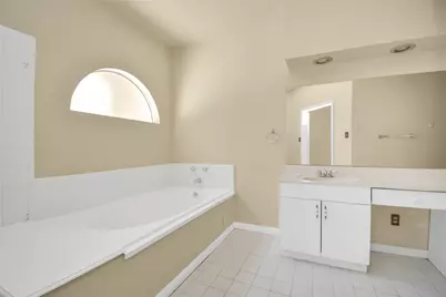 4123 Valedon Lane, Houston, TX 77014 - Photo 21