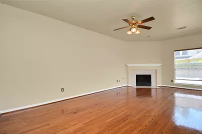 4123 Valedon Lane, Houston, TX 77014 - Photo 9