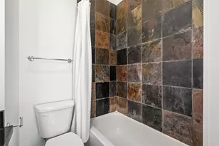 5712 Winsome Ln, Houston, TX 77057 - Photo 37