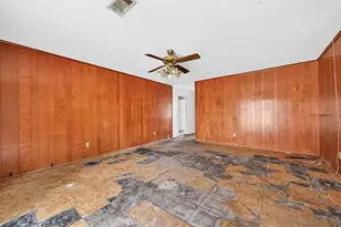 9606 Pagewood Ln, Houston, TX 77063 - Photo 7