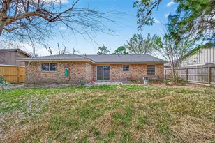 9606 Pagewood Ln, Houston, TX 77063 - Photo 15