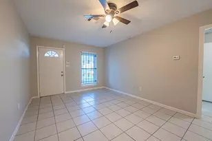 8124 Beech Cove Ln, Houston, TX 77072 - Photo 5