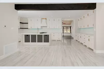 24 Hornsilver, The Woodlands, TX 77381 - Photo 7