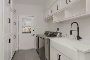 24 Hornsilver, The Woodlands, TX 77381 - Photo 17