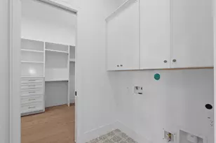 8553 Western Dr, Houston, TX 77055 - Photo 31