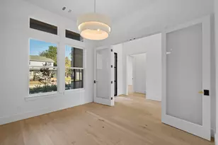 8553 Western Dr, Houston, TX 77055 - Photo 9