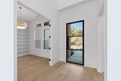 8553 Western Drive, Houston, TX 77055 - Photo 7