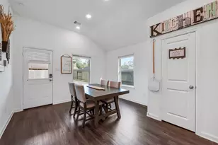 1004 Bulwark Dr, Crosby, TX 77532 - Photo 13