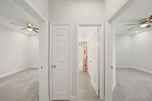 5602 Belmark St, Houston, TX 77033 - Photo 5