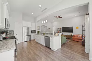 5602 Belmark St, Houston, TX 77033 - Photo 13