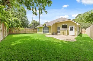 7926 Sinfonia Dr Dr, Houston, TX 77040 - Photo 33
