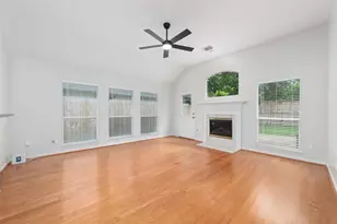 7926 Sinfonia Dr Dr, Houston, TX 77040 - Photo 29