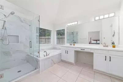 7926 Sinfonia Drive Drive, Houston, TX 77040 - Photo 21