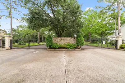 7926 Sinfonia Drive Drive, Houston, TX 77040 - Photo 43